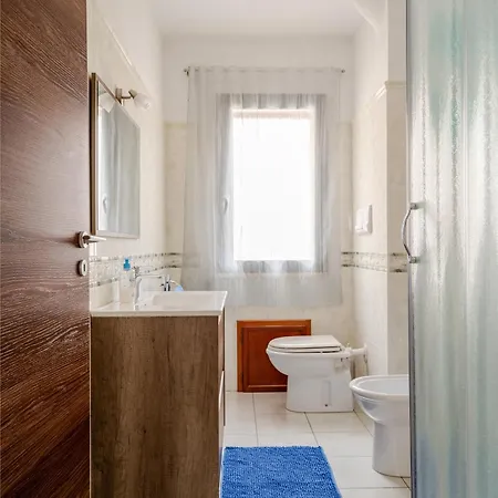 Casa Spaziosa Per Piu' Famiglie * Bari Sardo
