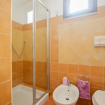 Casa Spaziosa Per Piu' Famiglie