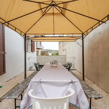 Casa Spaziosa Per Piu' Famiglie Holiday home *