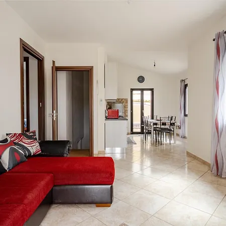 Dom wakacyjny Casa Spaziosa Per Piu' Famiglie